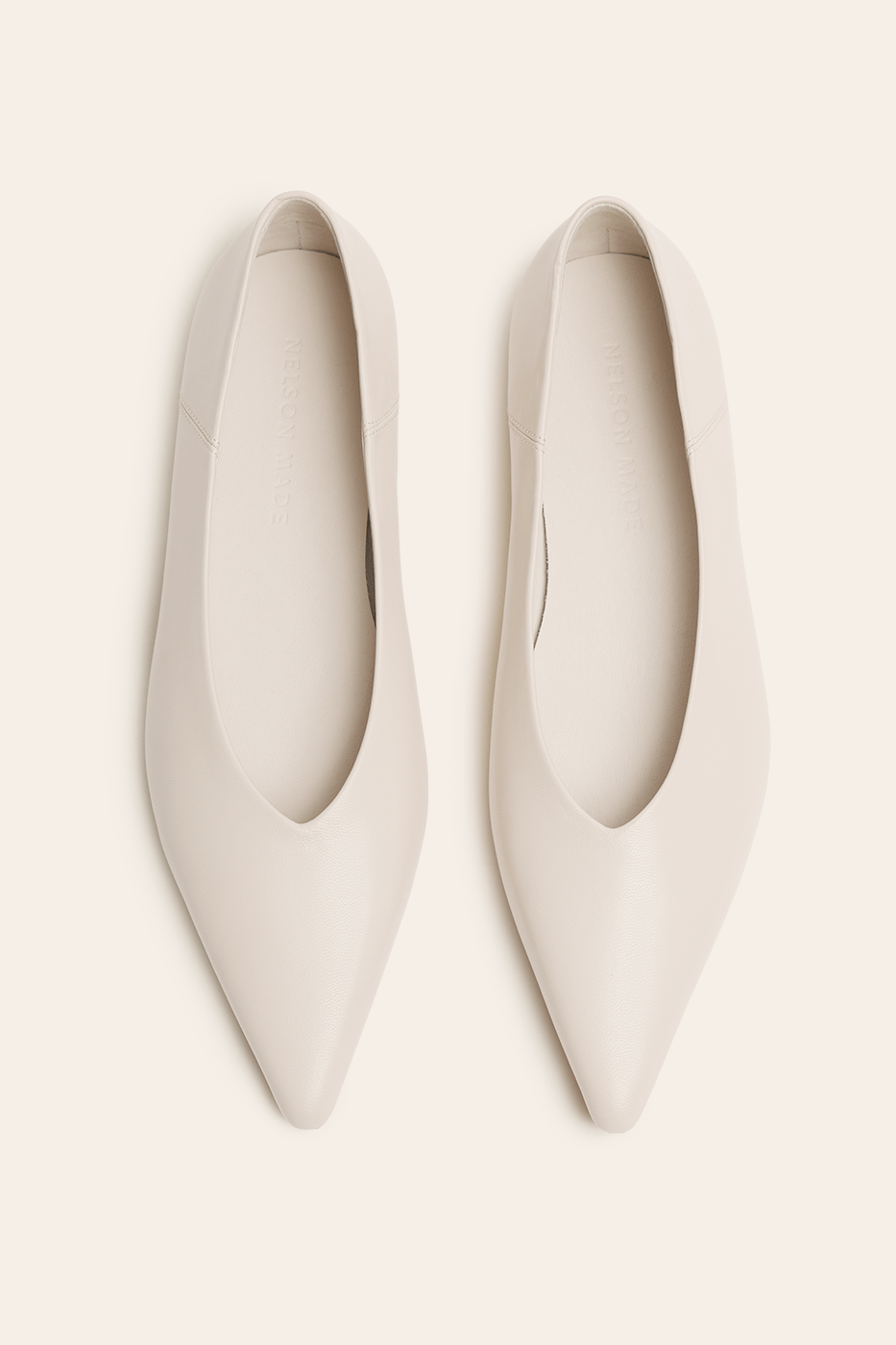 Clara Flat Crema