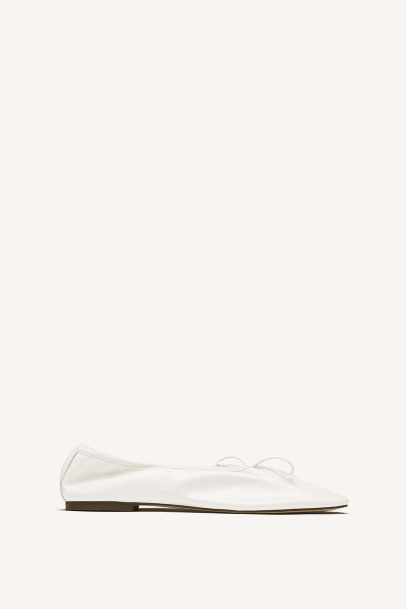 Java Ballet Flat White
