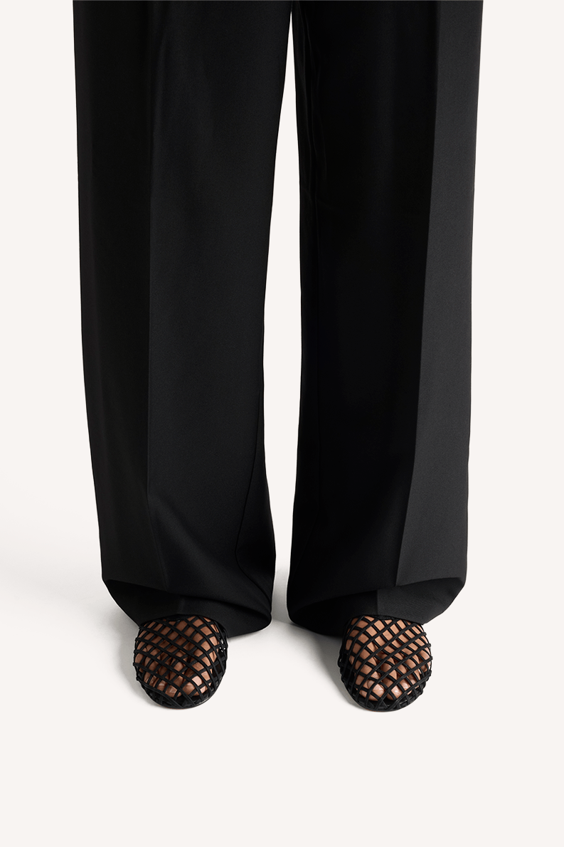 Alba Flat Black