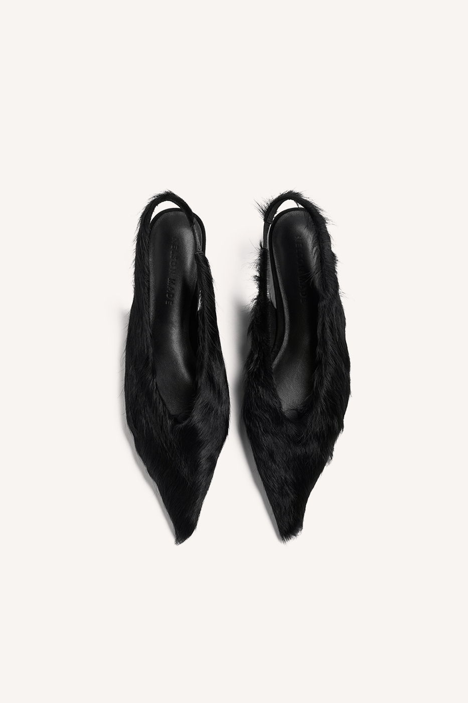 Mira Flat Black Pony