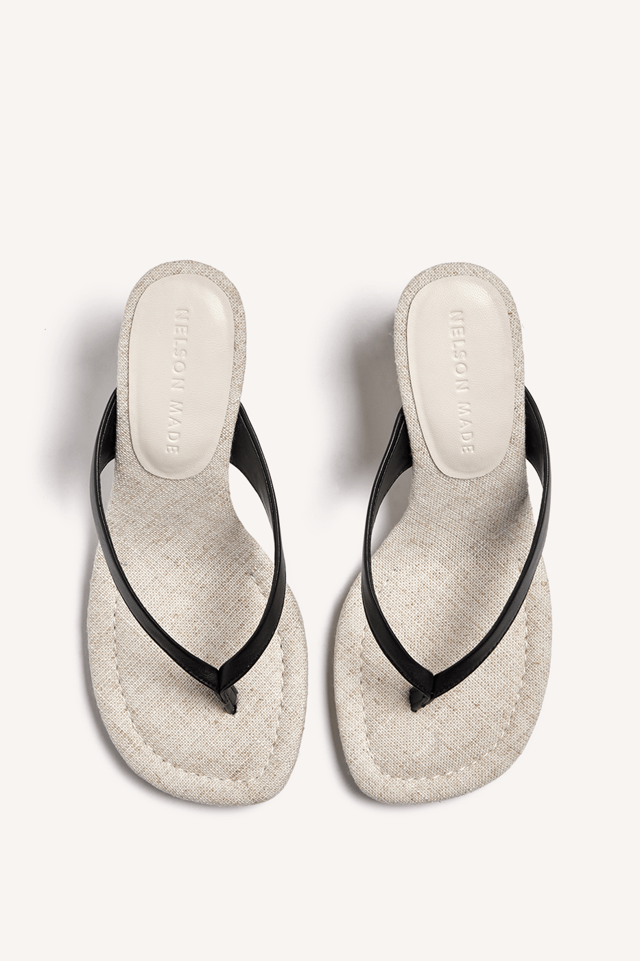 Nila Wedge Canvas