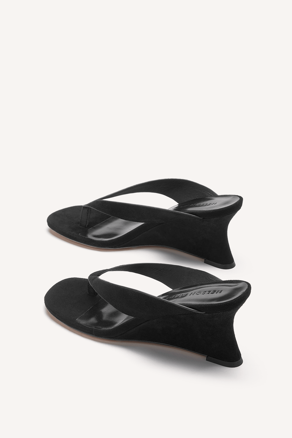 Neive Wedge Black