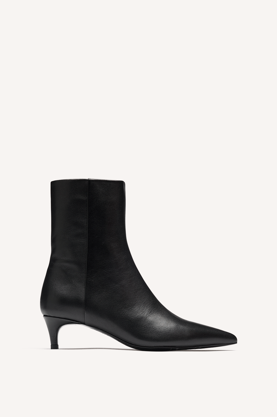 Noma Boot Black