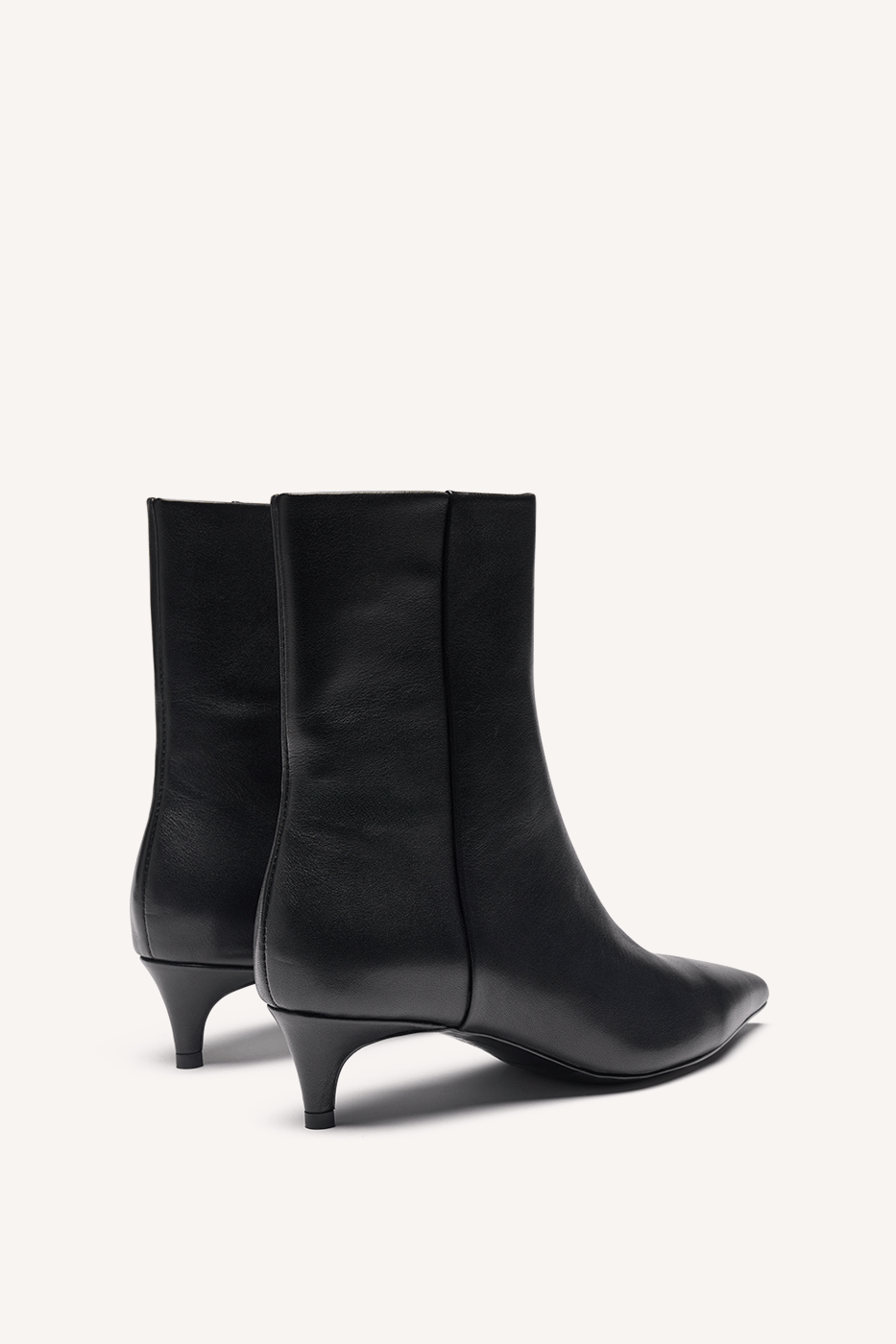 Noma Boot Black