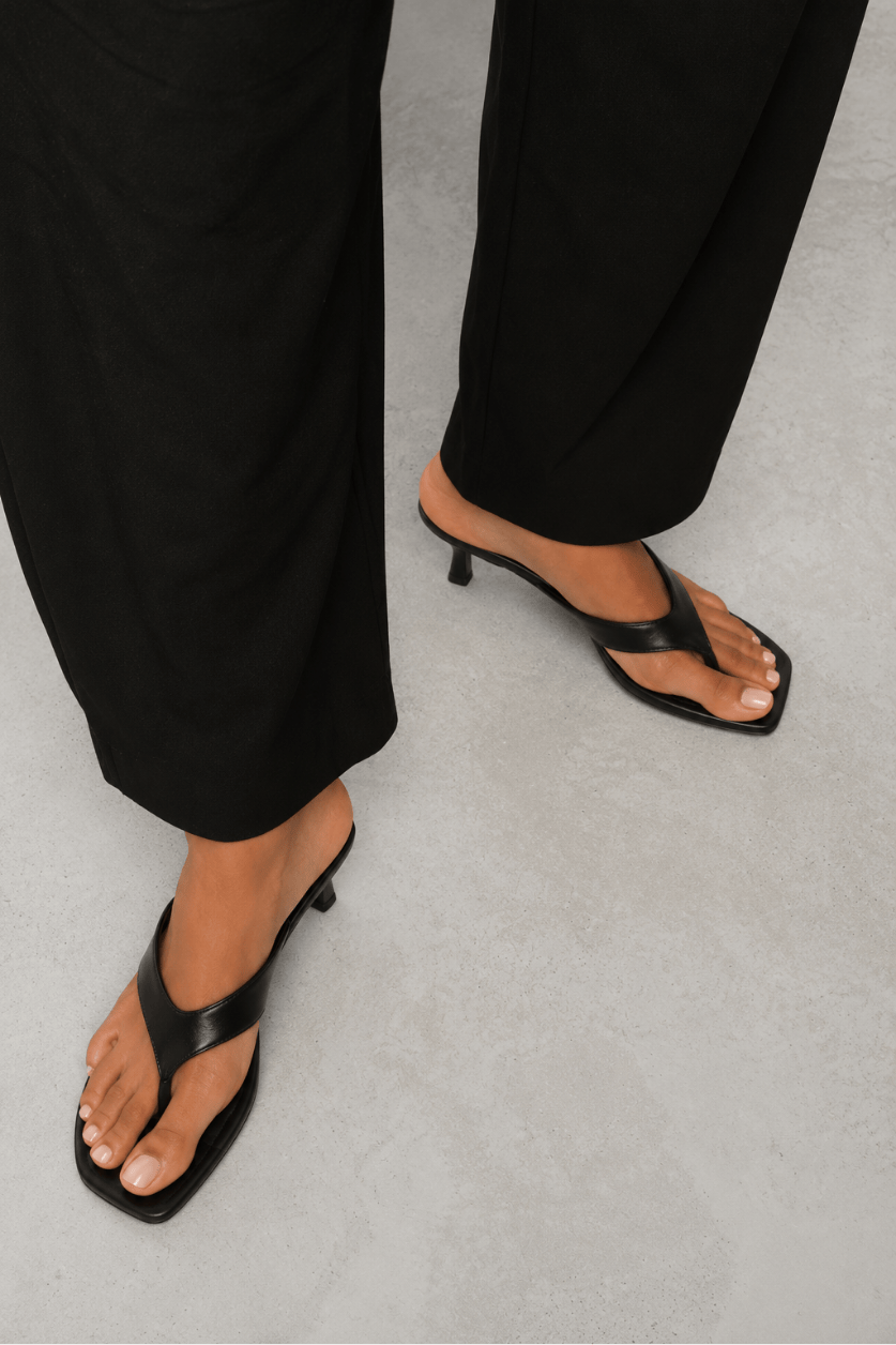 Nova Heel Black Crinkle