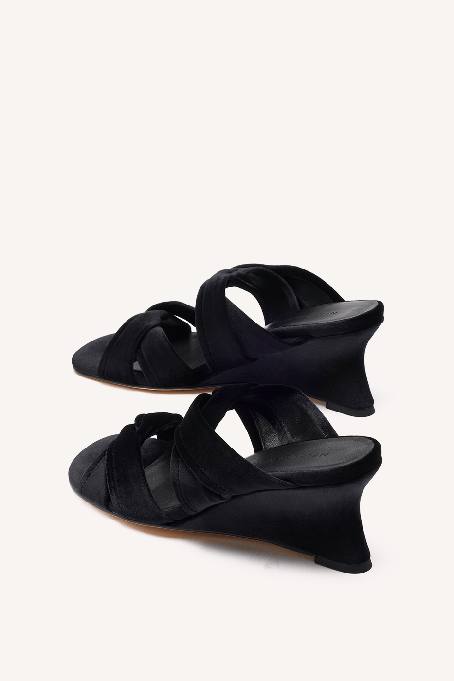 Som Wedge Black