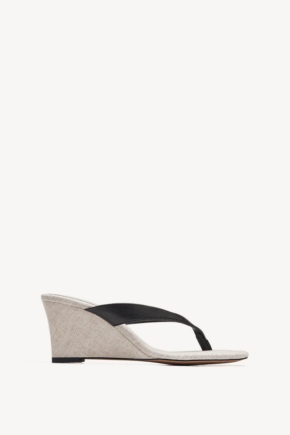 Nila Wedge Canvas