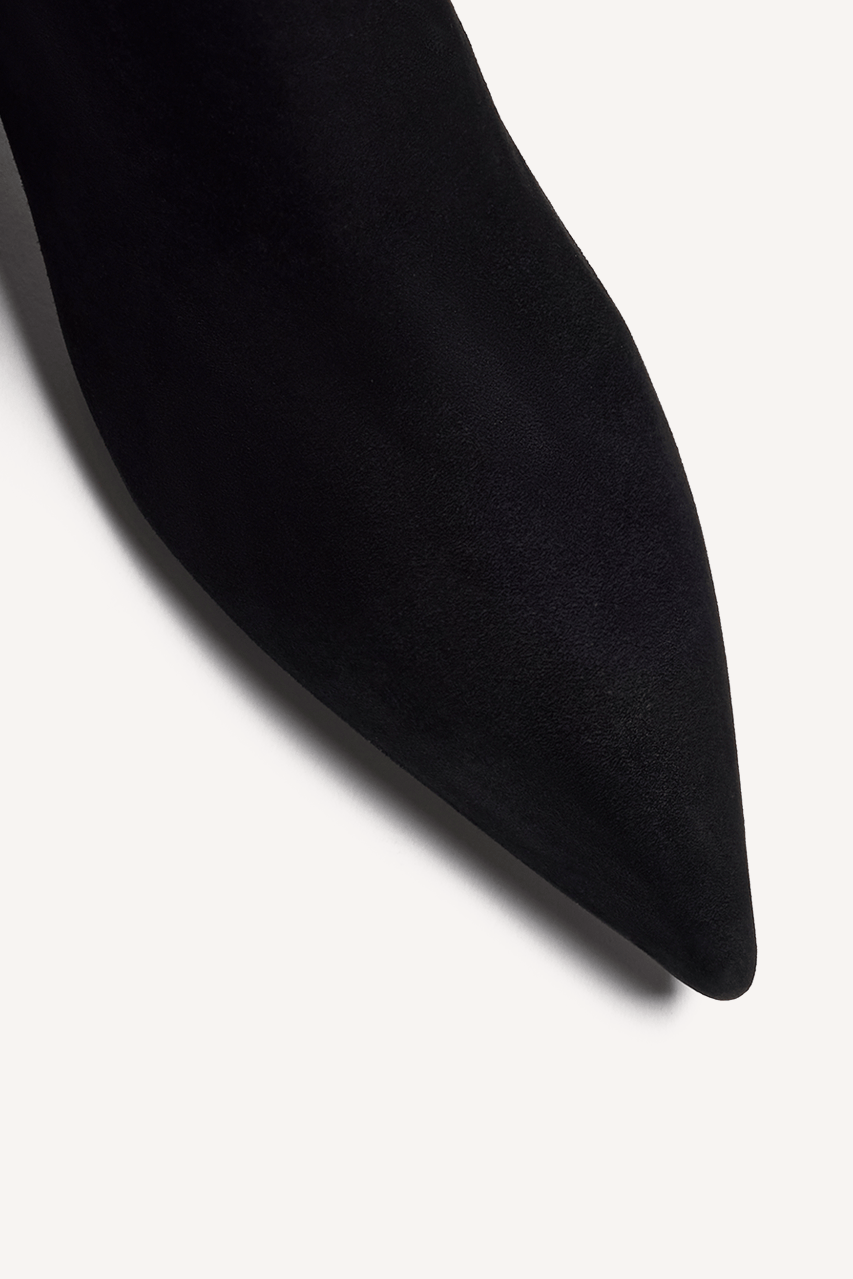Noma Boot Black Suede
