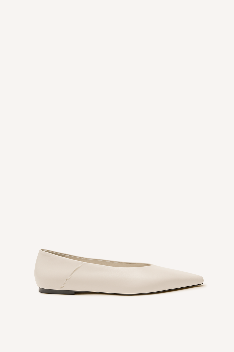 Clara Flat Crema